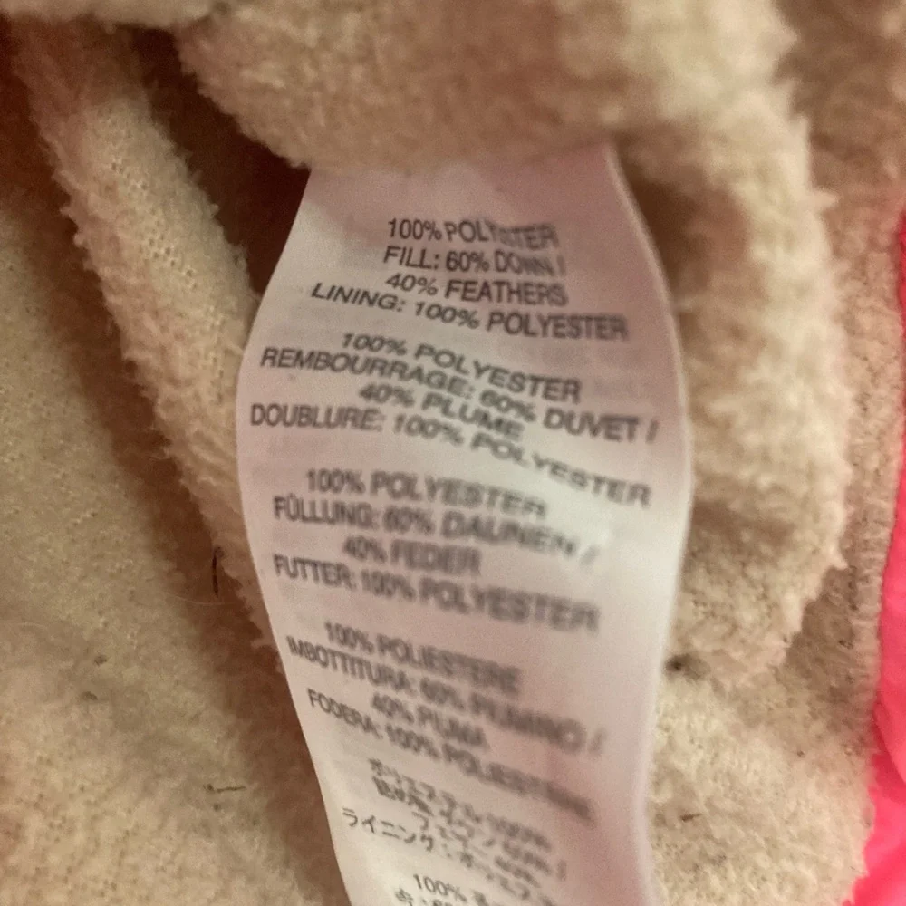 J Crew‎ Baby Coat Hot Pink Size 12-18 months (Few stains shown in pictures)